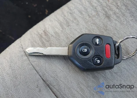 2010 Subaru Outback 2.5I Premium z USA, uszkodzony, nr VIN 4S4BRBCC9A3367202